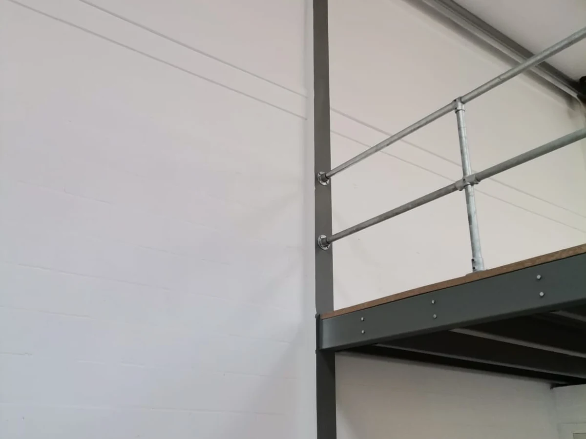 interior-commercial-brick-wall-detail-painted-preston-rose-decor-1 interior commercial brick wall detail painted preston rose decor 1